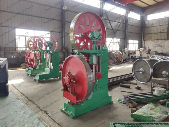 Vertical bandsaw mill for sale